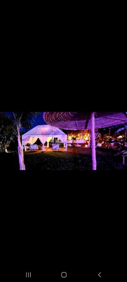 Les Jardins D Isis Hotel Marrakesh Buitenkant foto